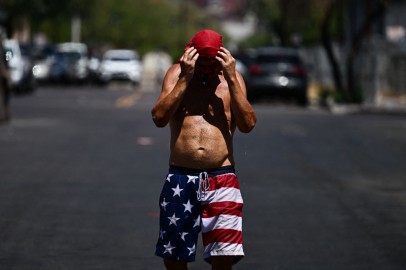 Phoenix Heat: Experts Issue Warning on 'Enormously Dangerous' Heat Level  