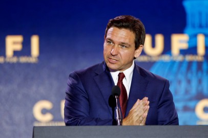 Ron DeSantis: Florida Governor Meets Car Accident Going to Tennessee  