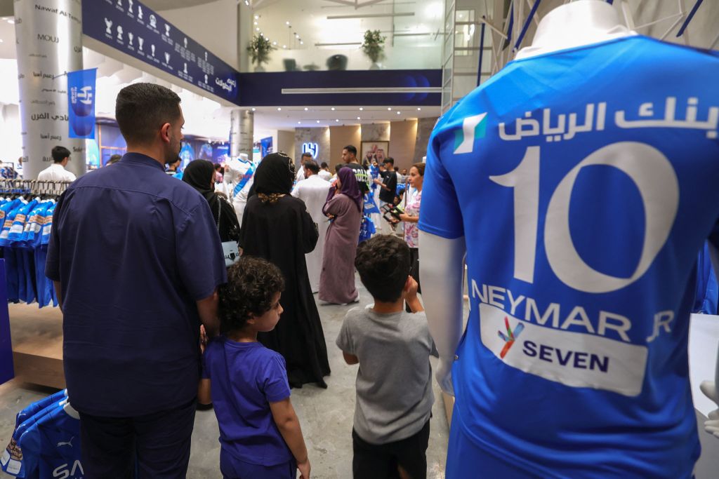 Players of Saudi Arabias Al Hilal Saudi FC celebrate after victory News  Photo - Getty Images