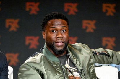 Kevin Hart Races With Ex-NFL RB Stevan Ridley, Ends up in Wheelchair With Torn Abdomen  