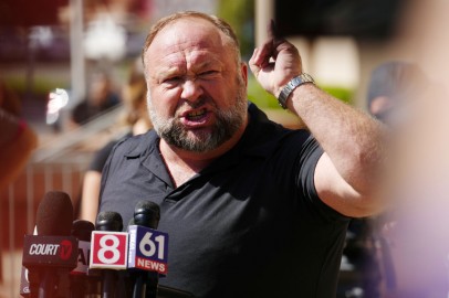 Sandy Hook Controversy: Alex Jones' Wild Spending Criticized Amid Non-Payment To Conspiracy Theory Victims