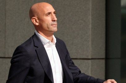 FIFA Slaps Luis Rubiales with 3-Year Ban After Kissing Jennifer Hermoso  