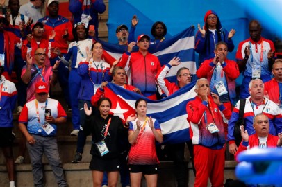 Chile: Cuban Athletes Leave National Delegation, Seek Refuge After Pan American Games  