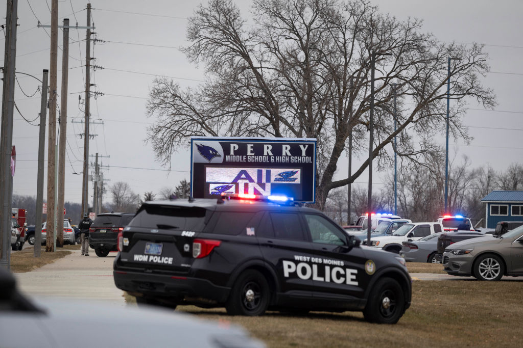 Iowa School Shooting: Sixth Grade Student Dead, 5 Injured In Horrific ...