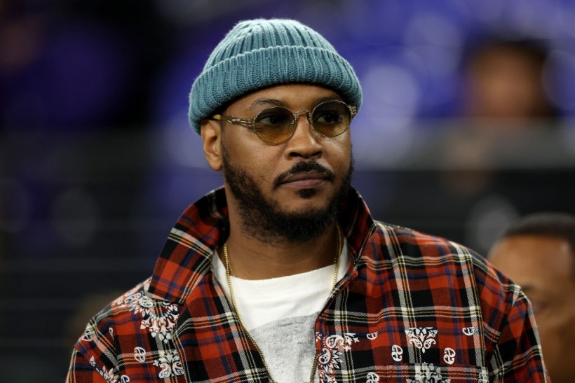 Carmelo Anthony attending an NFL game in Baltimore on Nov. 16, 2023