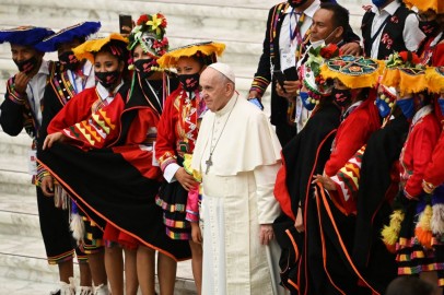 Pope Francis Sides With Peru Villagers Whose Lands Are Getting Stolen by a Catholic Group