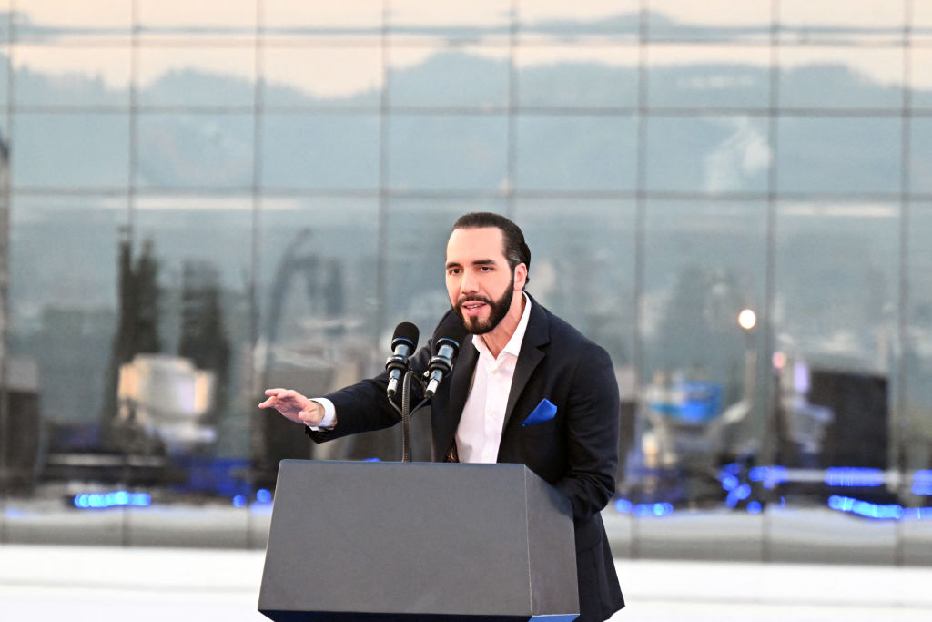 El Salvador: Police Say They Thwarted a Bomb Plot on Nayib Bukele's Inauguration 