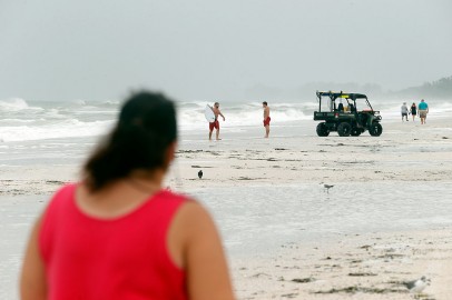 Florida: Couple Dead After Being Sucked into a Rip Current 