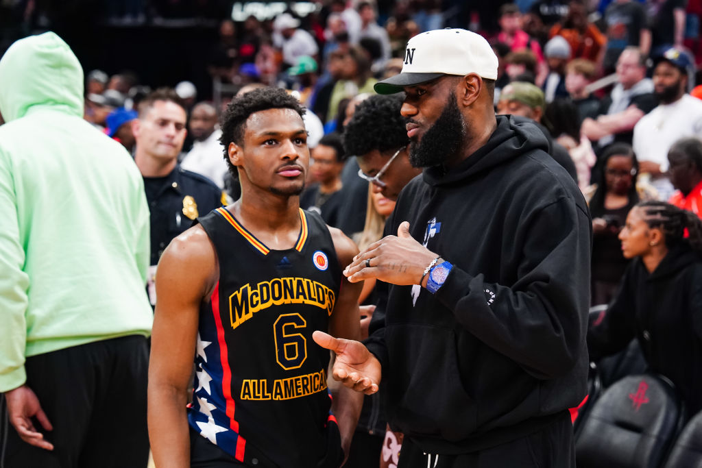 LeBron James Agrees to 2-Year, $104M with Lakers; Bronny James Gets 4-Year, $7.9M