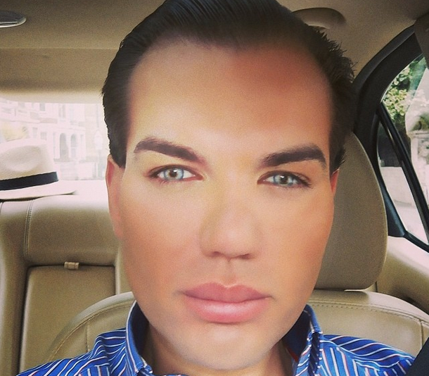 ken doll rodrigo