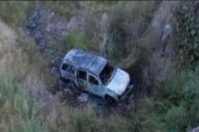 The body of Mexican congressman Gabriel Gomez was found in this burned-out SUV, along with the body of his aide.