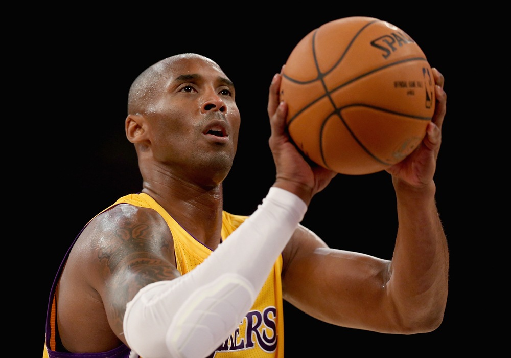 Los Angeles Lakers Roster, News & Rumors: Kobe Bryant Not Bothered By