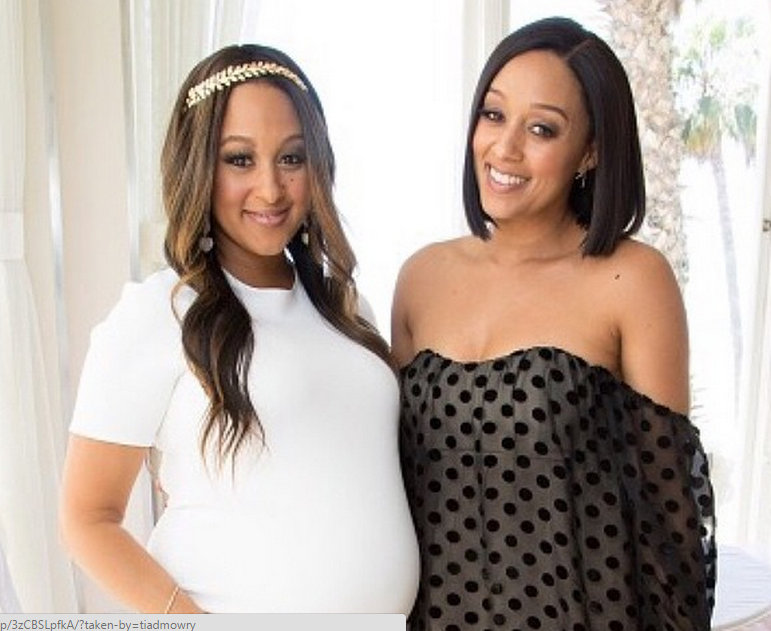 Tia and Tamera Mowry News 2015: ‘The Real’ Host Travels With Baby to ...