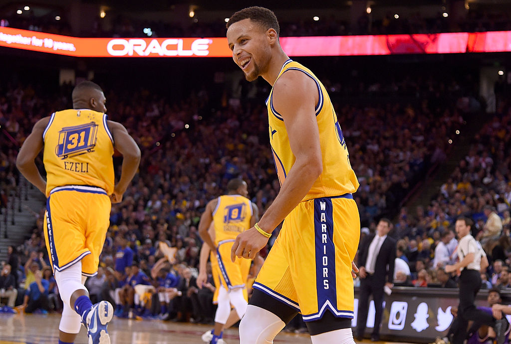 NBA: Golden State Warriors Make NBA History With Win Over Los Angeles ...