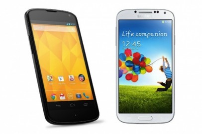 Google Nexus 4 (L) vs. Samsung Galaxy S4 Google Edition