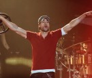 Enrique Iglesias in concert. 