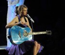 Taylor Swift 'Speak Now World Tour' In New York City - November 22, 2011 