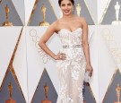 Actress Priyanka Chopra attends the 88th Annual Academy Awards at Hollywood & Highland Center on February 28, 2016 in Hollywood, California. 