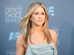 The Secret to Jennifer Aniston's Glow? This Affordable Moisturizer