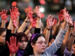 Women protesting violence and femicide