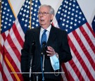 Mitch McConnell's Discolored Hands Spark People to Speculate and be Concern