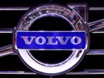 Volvo Ceases Sales of Heavy Semi Trucks in Mexico Amid Pandemic