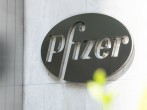 Pfizer COVID-19 Vaccine Up for FDA Scrutiny Following 2 Allergic Reactions in UK