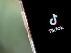 Mexican Drug Cartels Use TikTok to Smuggle Migrants, Recruit Them for Crimes, Abbott Says