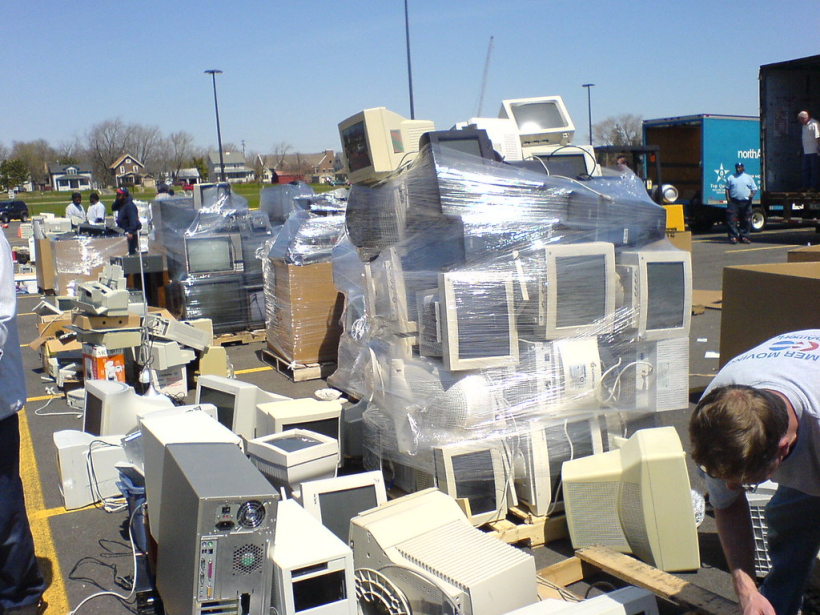 How to Dispose of Your Electronics The Right Way