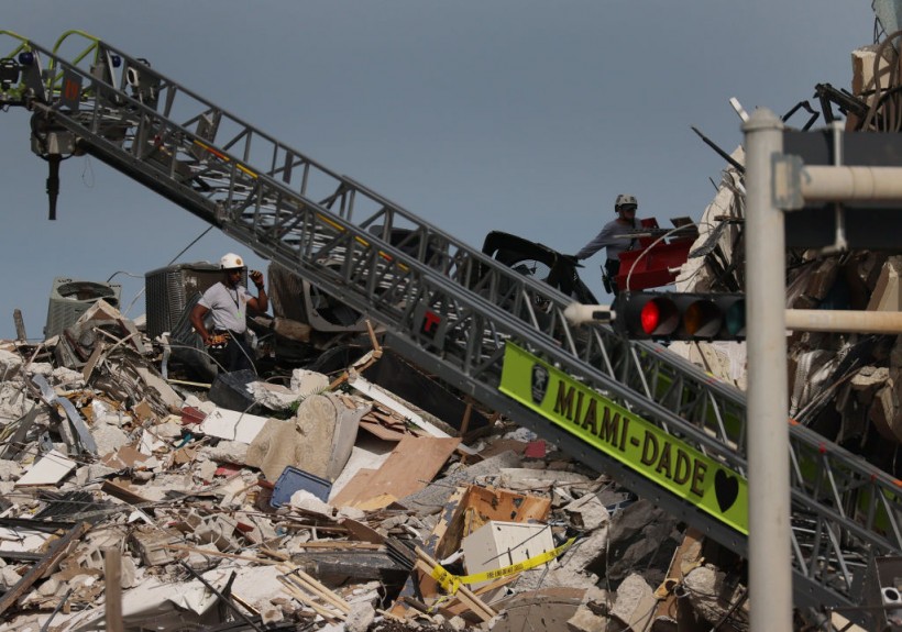 Miami-Dade County Condo Building Collapsed: Death Toll Rises to 3, At Least 99 Still Missing