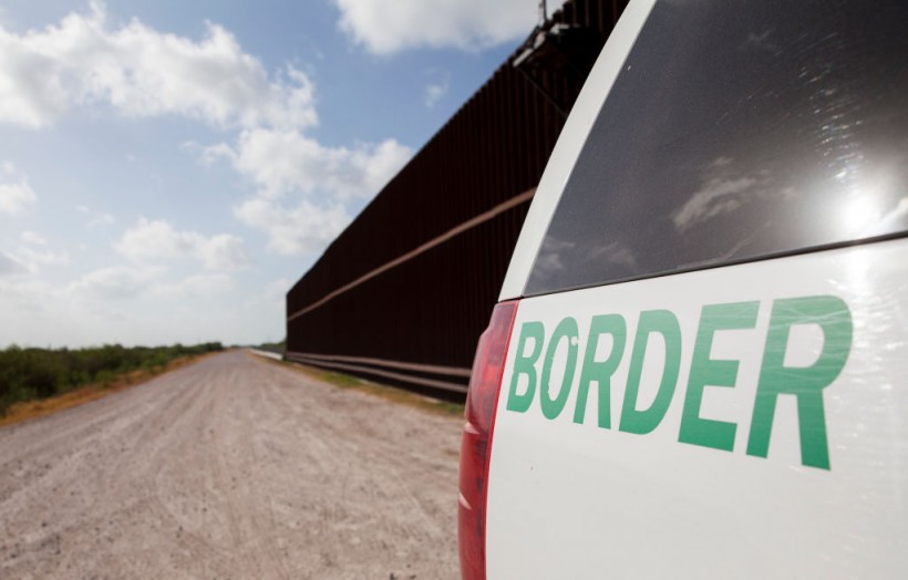 Border Patrol Agent Helps Wounded Illegal Immigrant Smuggled at the Border