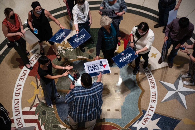 Texas Democrats Leave State to Block GOP-Supported Voting Restrictions Bill