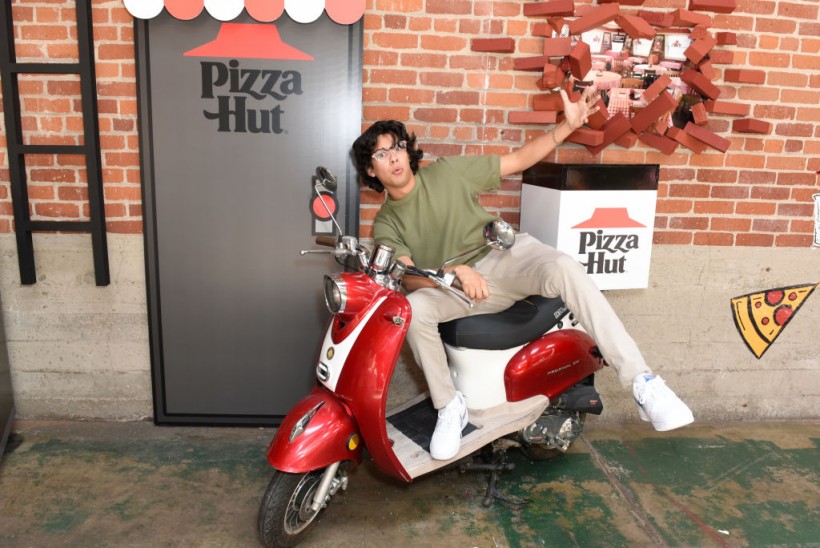 Pizza Hut Lounge at 2019 Comic-Con International: San Diego