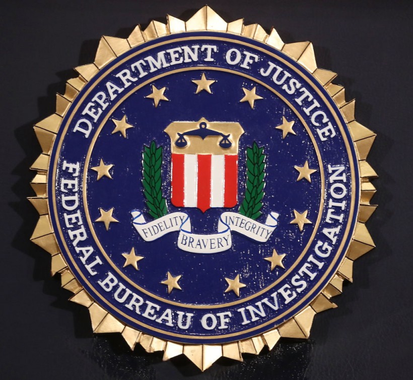 FBI Lures Sexual Predators With ‘Provocative Photos’ of Female Office Staff, Watchdog Says