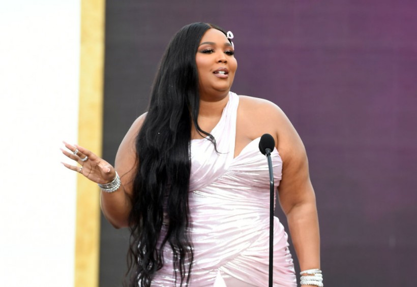 Facebook Deletes Hateful Comments Hurled at Singer Lizzo