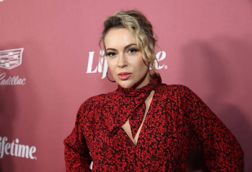 Alyssa Milano Hits Out at Jason Aldean's Political Openness After Wife Gets Criticized for Anti-Biden Shirts