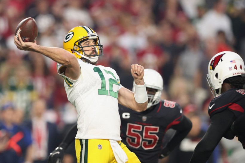 Green Bay Packers' Aaron Rodgers Is 'Furious' About Leak of His COVID Vaccination Status