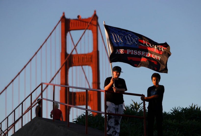 5 Hurt, Including 2 CHP Officers, After Crash on Golden Gate Bridge During Anti-Vax Mandate Rally