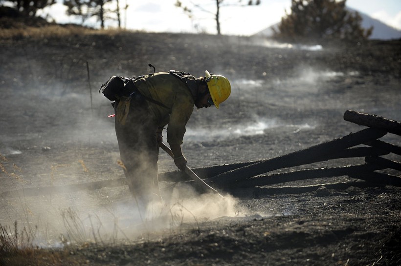 Large Wildfire Near Colorado 470 Forced Evacuation of Residents in Ken Caryl Valley