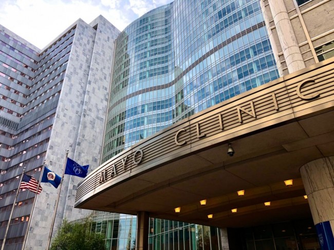 Mayo Clinic Fires 700 Workers Who Failed to Meet COVID Vaccine Mandate