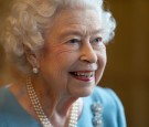 Queen Elizabeth II COVID-19 Update: Royal Goes Back to Work After Death Hoax Goes Viral