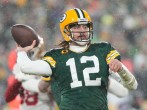 NFL: Broncos Miss Out on Packers QB Aaron Rodgers, But Lands Russell Wilson in Shocking Trade With Seahawks