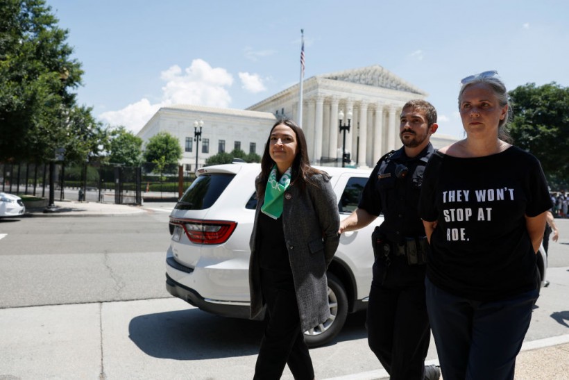 AOC Faked Being Handcuffed? Dems Arrested in Abortion Rights Protest Outside Supreme Court