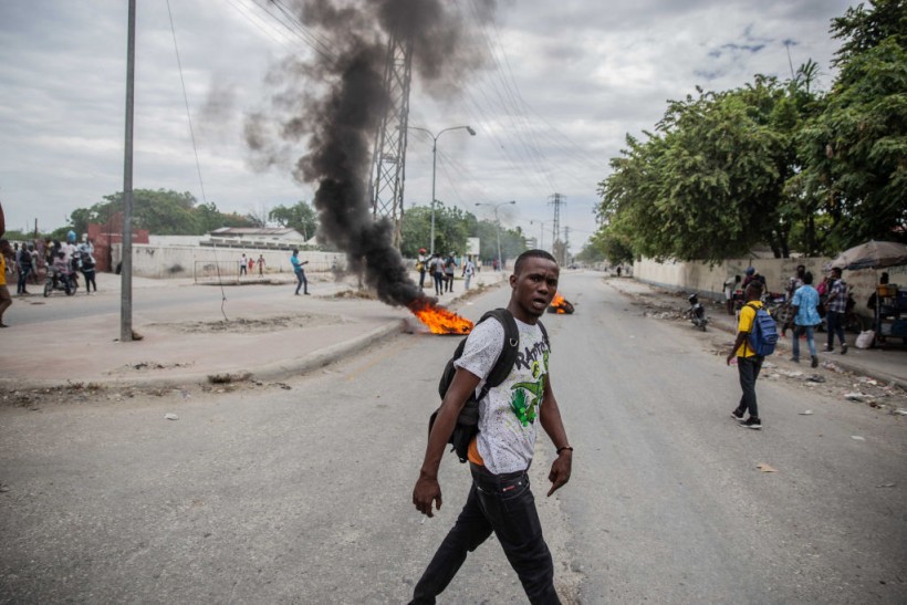 Haiti: Gang Kills and Burns Former Senator and Nephew