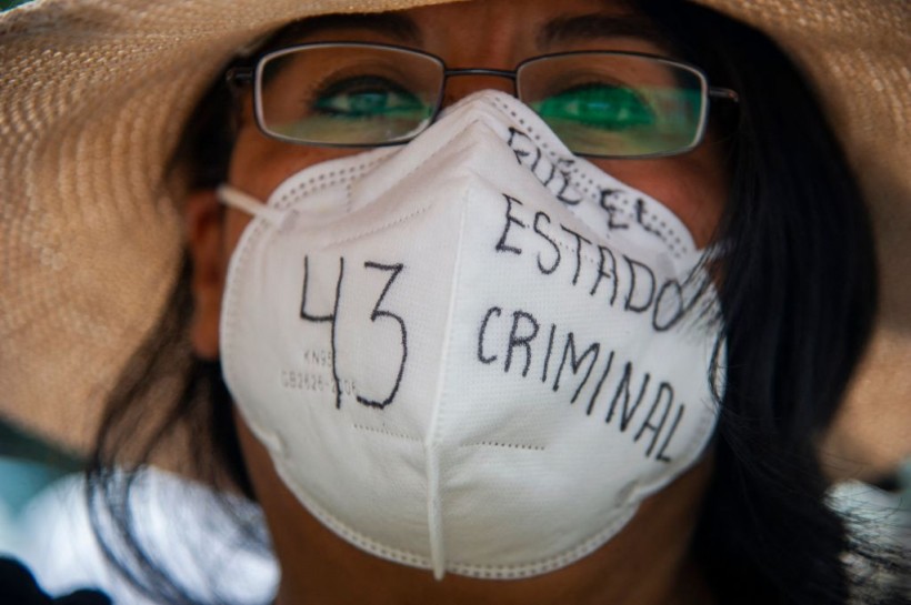 Mexico: 'Missing Students' Disappearance in 2014 Was a State-Sponsored Crime,' Gov't Truth Commission Concludes