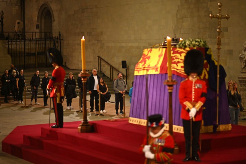Here's the Truth About Queen Elizabeth II 'Gold Coffin' and Embalmed Body