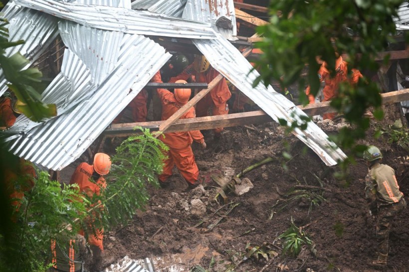 El Salvador Landslides Kill 7 People, Including 3 Children, After Days of Rain