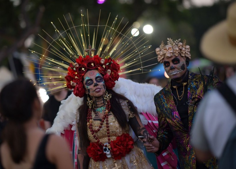 Mexico's Day of the Dead: A Colorful Way to Mourn the Dead and Celebrate Life