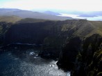 Death by Selfie: Brazilian Man Plunges to His Death After He Lost Balance on Cliff's Edge While Taking a Selfie