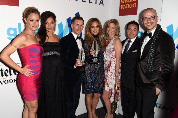 Jennifer Lopez and the cast of "The Fosters" 